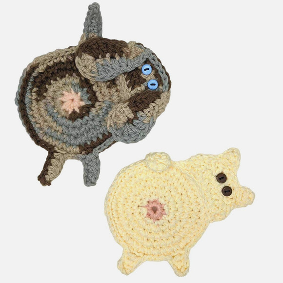 Hand Crafted Dog Butt Coasters Set of Two Crochet Puppy Coffee Table Mug Rug NEW - Picture 1 of 14